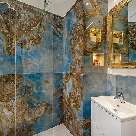 Le Borniol, Splendid 3 Bedrooms Appt, Center * Канны